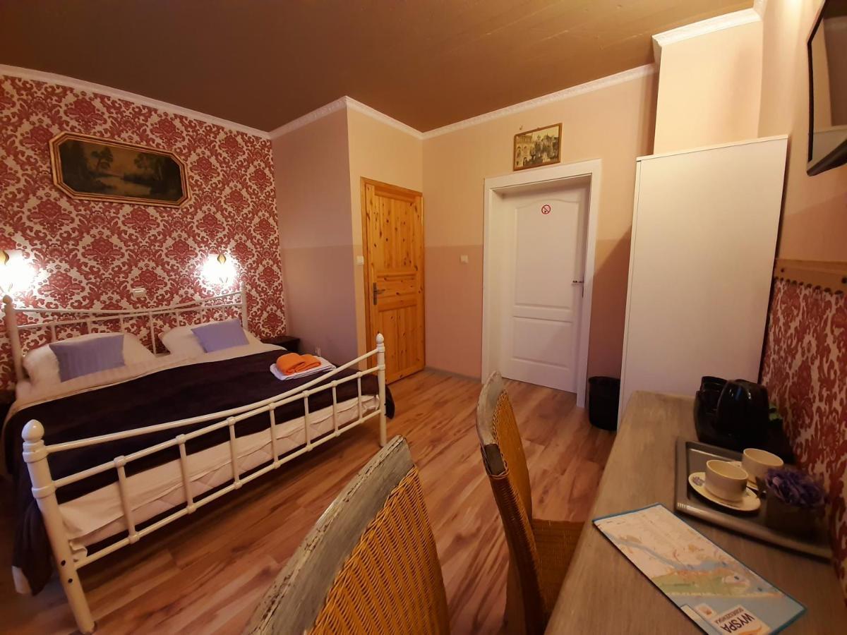Dworek Bursztynowe Piaski Gdańsk Buitenkant foto