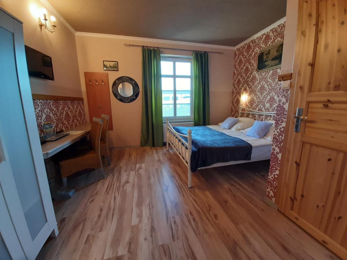 Dworek Bursztynowe Piaski Gdańsk Buitenkant foto