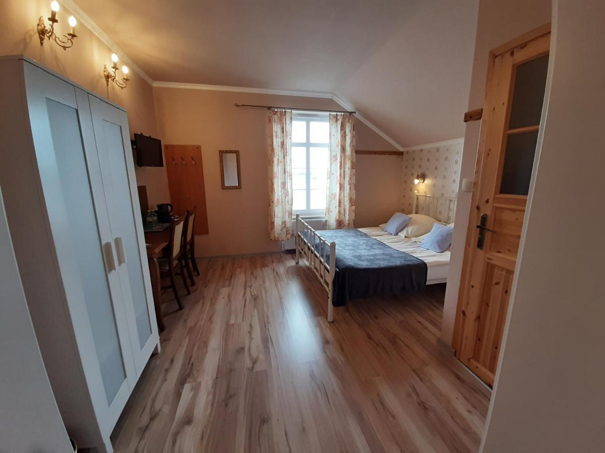 Dworek Bursztynowe Piaski Gdańsk Buitenkant foto